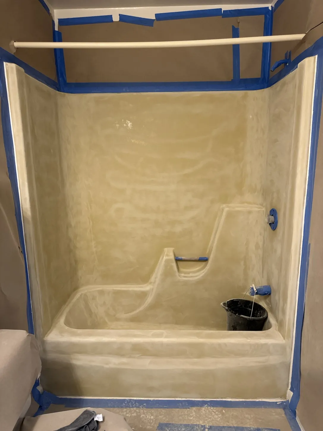 Bathtub Surface Refinishing